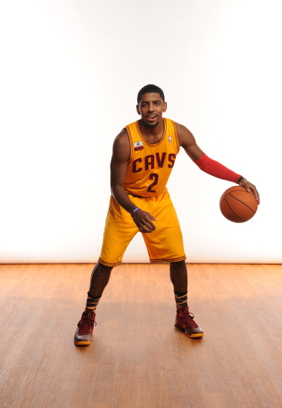 埃斯特旺经纪人：建议巴萨签下亚特兰大中场埃德松-席尔瓦（埃斯特旺经纪人建议：巴萨应引进亚特兰大中场埃德松-席尔瓦）