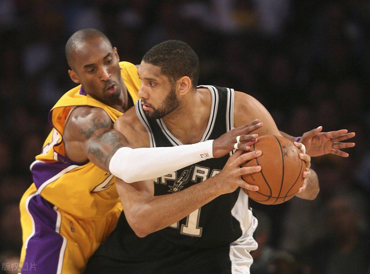 广州男篮末节绝杀辽宁豪取连胜（广州男篮末节压哨击败辽宁，收获连胜）