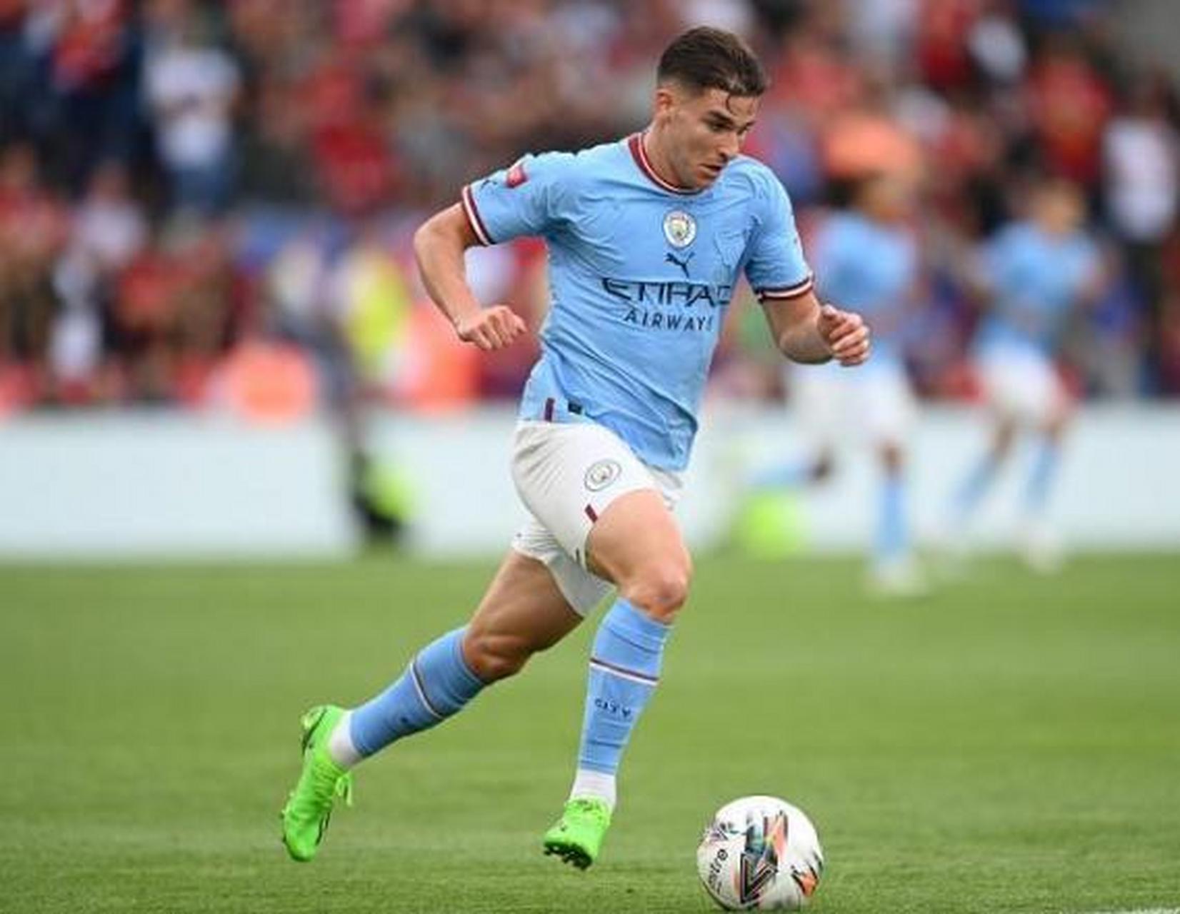 知名顾问：加拉塔萨雷签萨内是巨大成功；奥斯梅恩没解约条款（知名顾问称：加拉塔萨雷引进萨内大获成功，奥斯梅恩合同无解约条款）