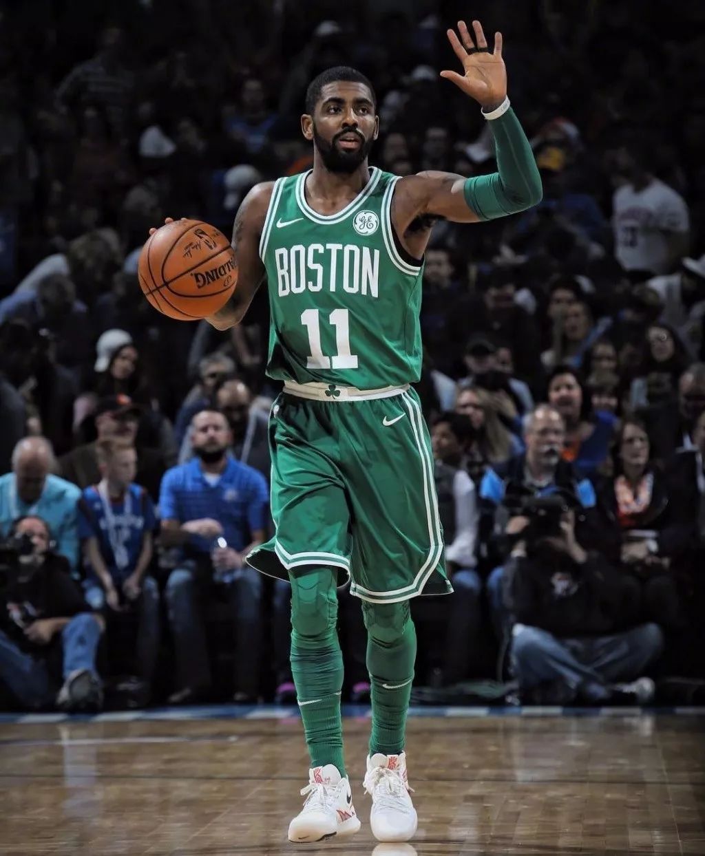 欧协联联赛阶段收官：美因茨等8队直接晋级，16队参加附加赛（欧协联联赛阶段落幕：美因茨领衔8队直通下一轮，16队转战附加赛）