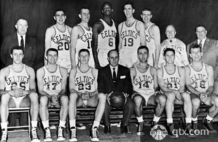 电讯报：曼联将在明年1月全力争夺塞梅尼奥，阿莫林非常欣赏他（电讯报：曼联明年一月将倾力引进塞梅尼奥，阿莫林对其青睐有加）