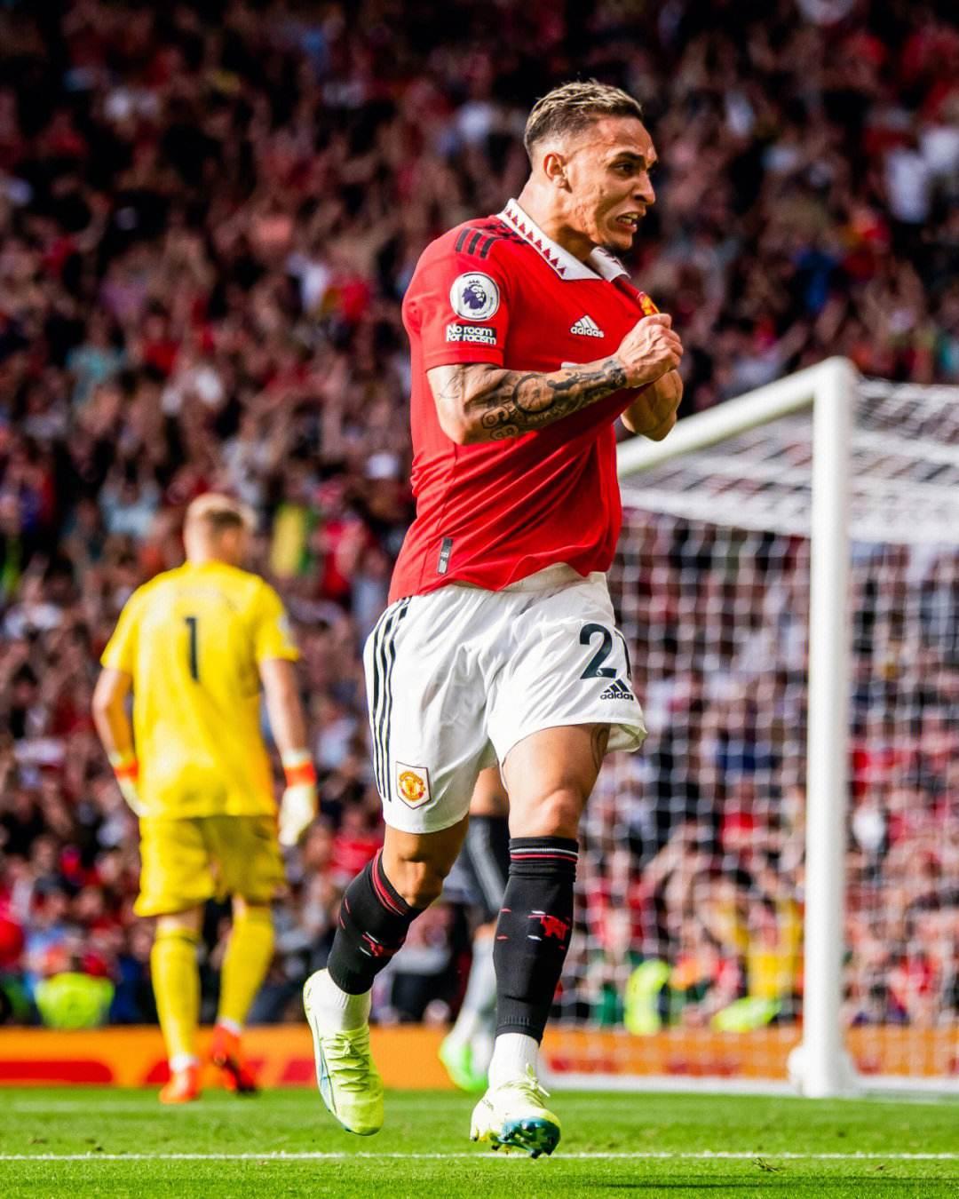 恰20：尼科-帕斯？他进步了很多很有前途，但我不关注对手（恰20：尼科-帕斯进步很快、潜力十足，但对手不是我的关注点）