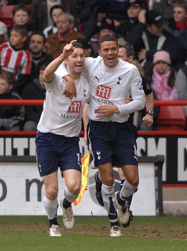 欧冠改制后连续3场破门最年轻榜单：17岁卡尔居首，姆巴佩次席（欧冠改制后连续3场进球最年轻球员榜：17岁卡尔领跑，姆巴佩第二）