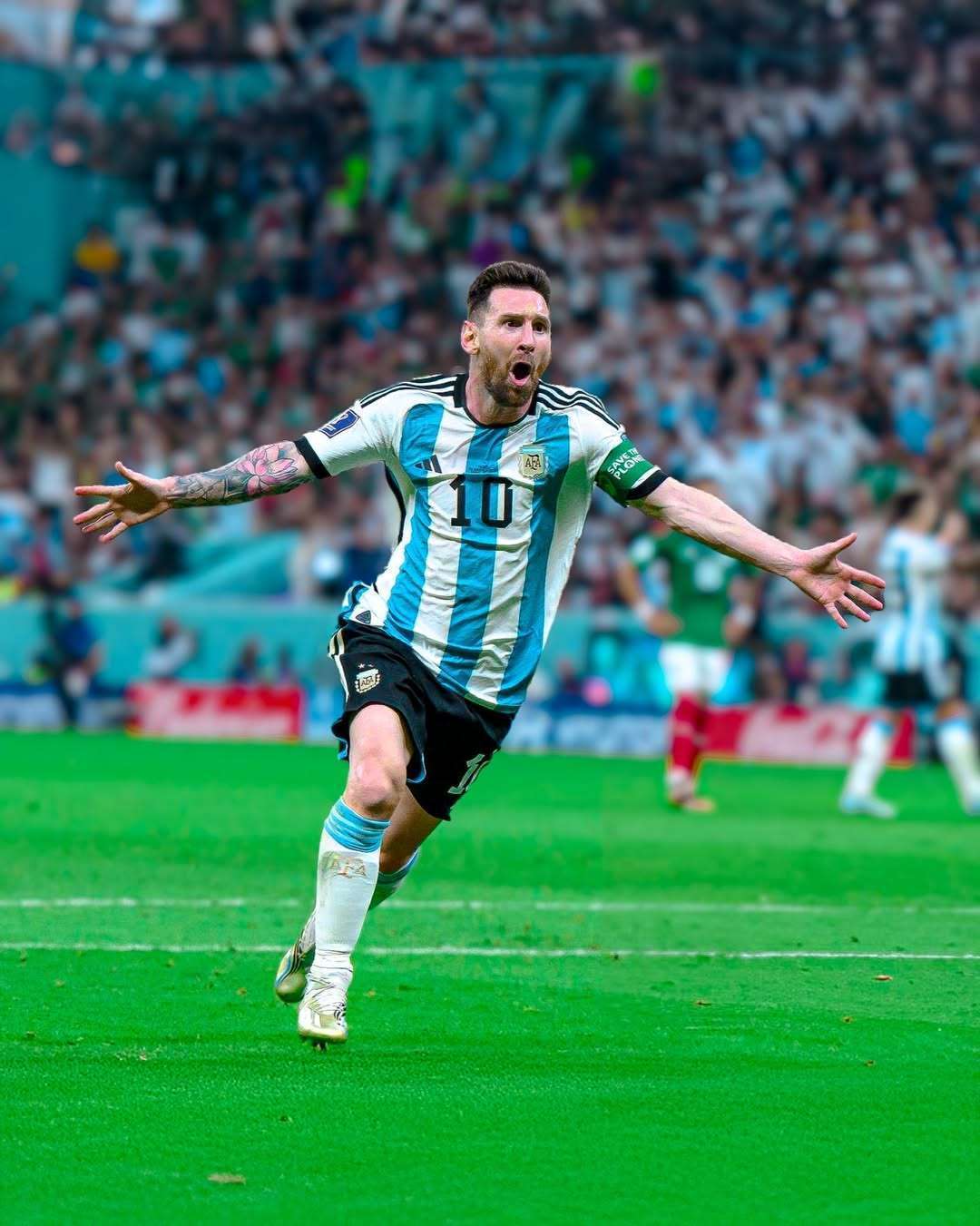 夏窗转会标王坑惨米兰：3700万先生低效，缺乏9号问题更严重了（米兰被夏窗标王拖累：3700万引援低迷，锋线无9号雪上加霜）