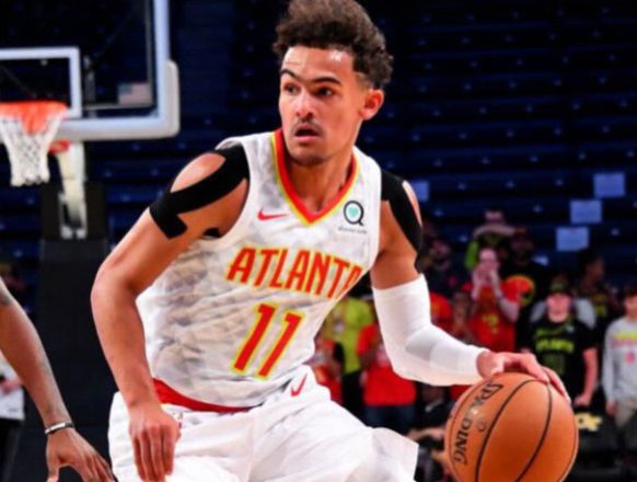 欧联2-1，法甲7冠王掀翻荷甲劲旅，迎来2连胜，舒尔茨一剑封喉（欧联2-1，法甲七冠霸主力克荷甲劲旅取两连胜，舒尔茨绝杀制胜）