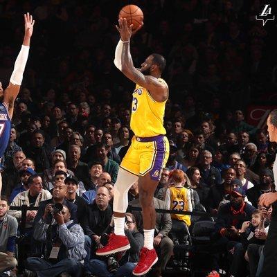 格拉斯纳：曼城防守也会出现漏洞，多库缺席对他们影响不太大（格拉斯纳：曼城防线并非无懈可击，多库缺阵影响有限）