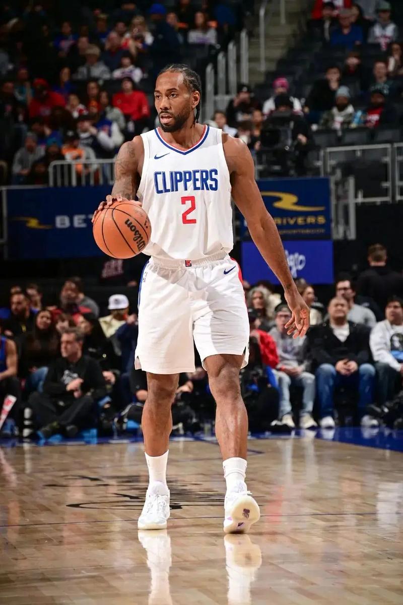 前阿森纳小将帕蒂诺：离开枪手没有遗憾；不要给道曼太多压力（前阿森纳新星帕蒂诺：告别枪手不后悔，呼吁勿向道曼施压）