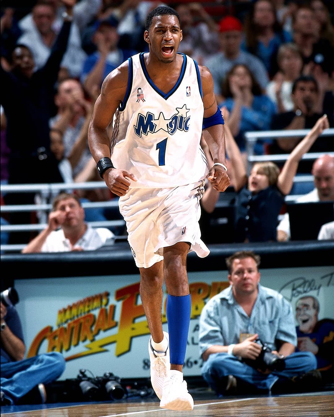 顶替贾秀全，吉林日报：前国脚李尧出任长春大众卓越女足主帅（吉林日报：前国脚李尧接任长春大众卓越女足主教练，接棒贾秀全）