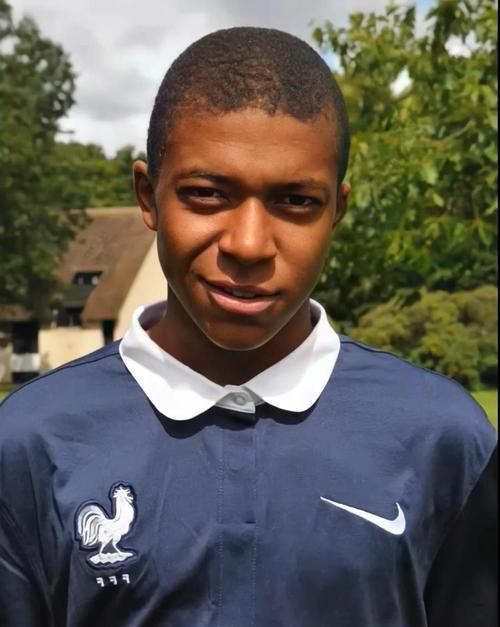 西甲前瞻：西班牙人表现惊艳但杯赛出局，巴列卡诺联赛三连平（西甲前瞻：西班牙人状态火热却杯赛止步，巴列卡诺联赛三战皆平）