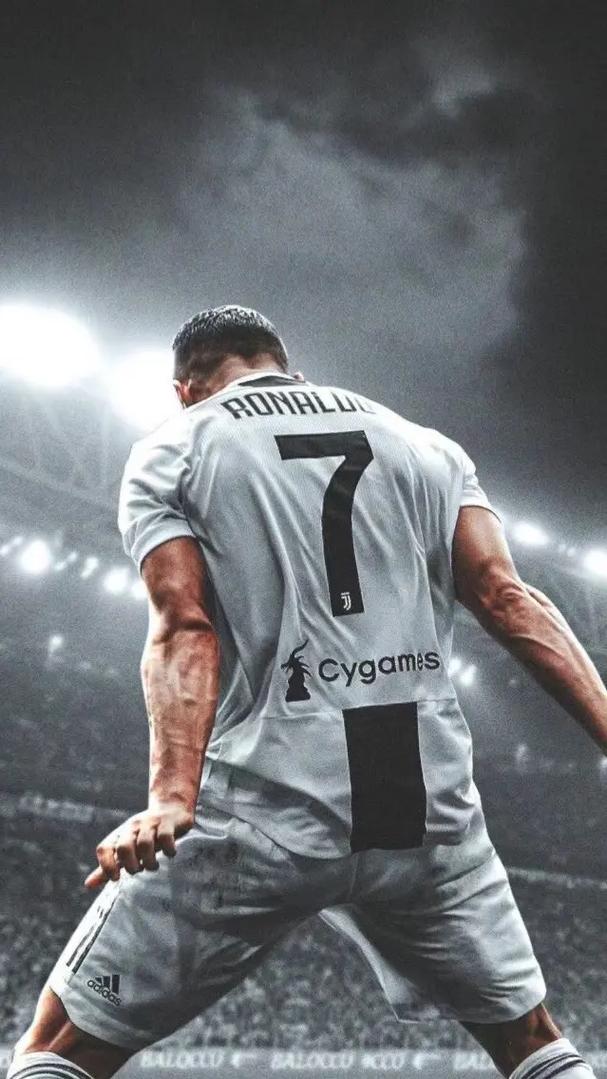 汉堡主帅：霍芬海姆前场逼抢凶悍，波尔森能够参加本轮比赛（汉堡主帅：霍芬海姆前场压迫凶狠，波尔森本轮可出战）