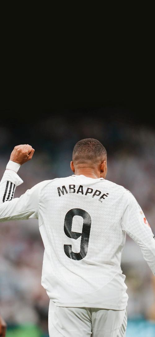 欧冠战报：艾尔尤努西、阿乔里破门，哥本哈根3-2绝杀黄潜（欧冠快讯：艾尔尤努西、阿乔里建功，哥本哈根3-2压哨绝杀比利亚雷亚尔）